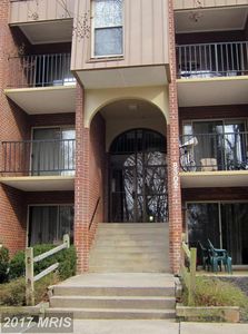 8302 Tobin Rd APT 32, Annandale, VA, 22003