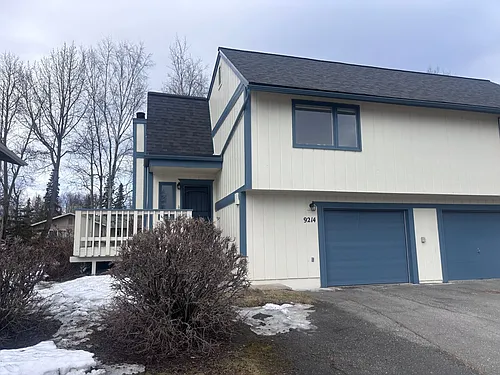 9214 Kirkwall Cir Photo 1