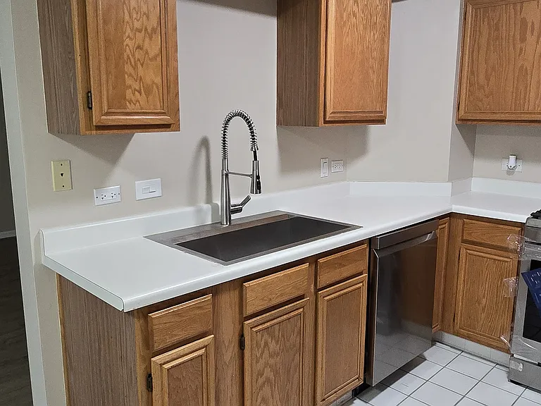 791 E Whispering Oaks Dr — Photo 8
