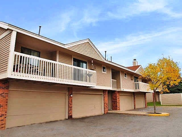 1st image of 1833 Trailway Dr APT 1
