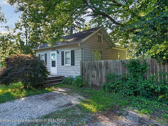 2nd image of 2020 Hamilton Rd