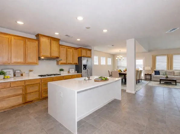 3517 Iron Horse Dr, Little Elm, TX 75068