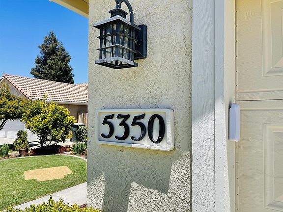 3rd image of 5350 W Sunnyside Ct