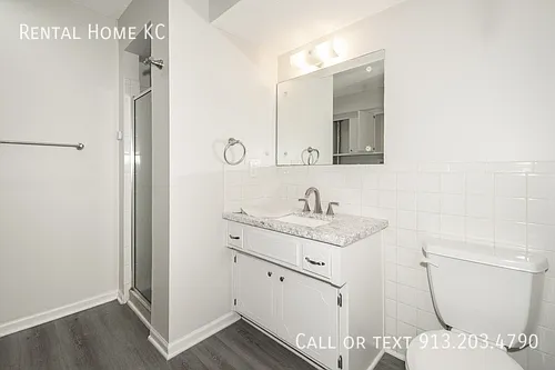 7800 Noland Rd — Photo 28