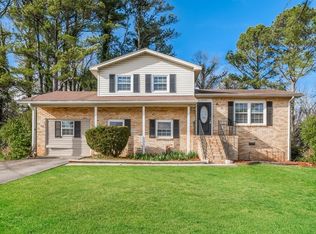 2508 Greenhill Dr NW, Huntsville, AL 35810