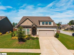 301 Colony Oaks Ct, Simpsonville, SC 29681