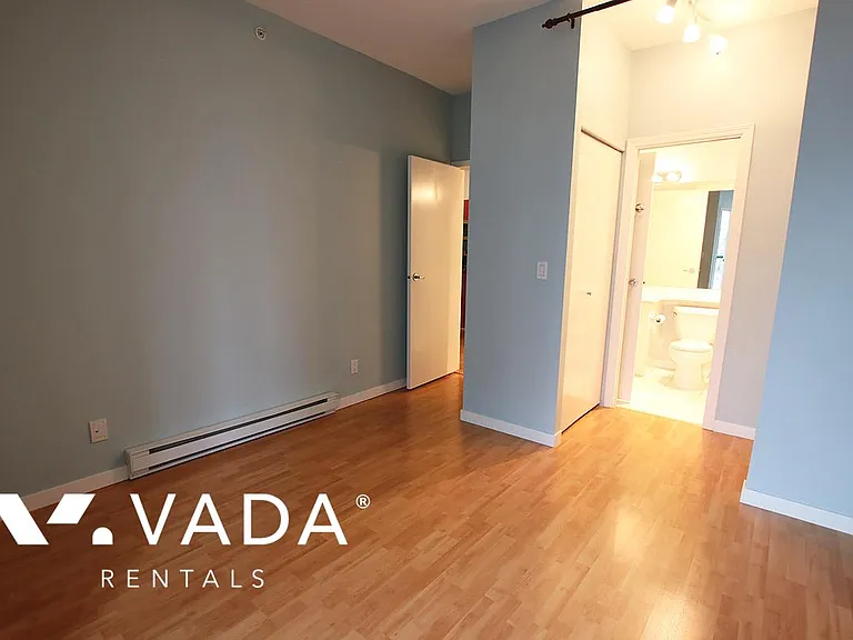 1239 Georgia St W #2103 — Photo 10