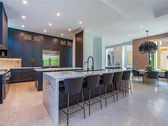 5th image of 2581 ESCADA DR