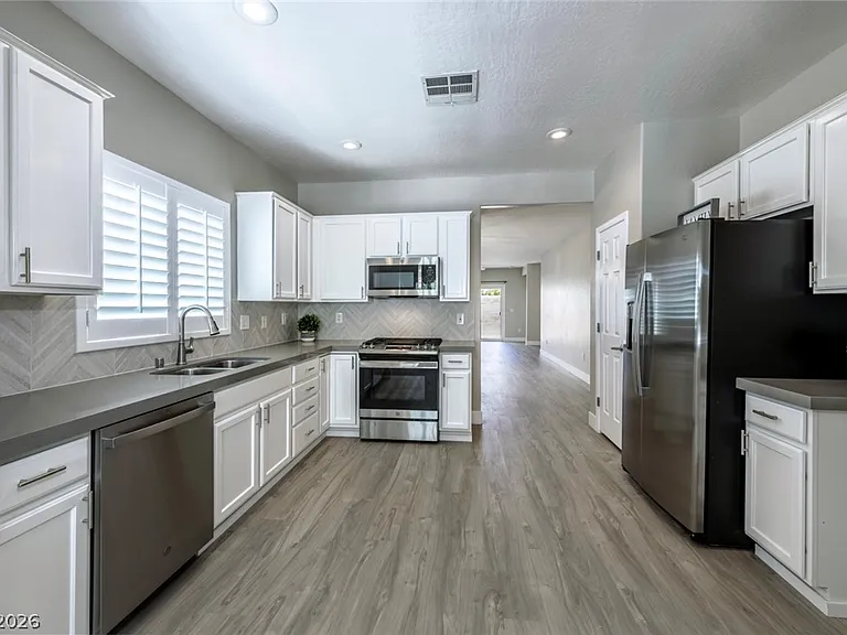 7657 Lily Trotter St — Photo 11