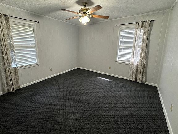 5th image of 54 Hilltop Dr