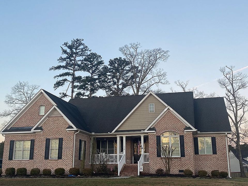 1st image of 114 Rollingwood Dr