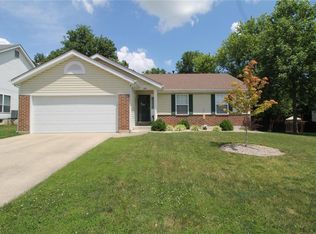 520 Highland View Dr, O Fallon, IL 62269