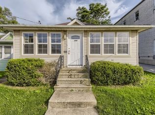 306 E Illinois St, Lemont, IL