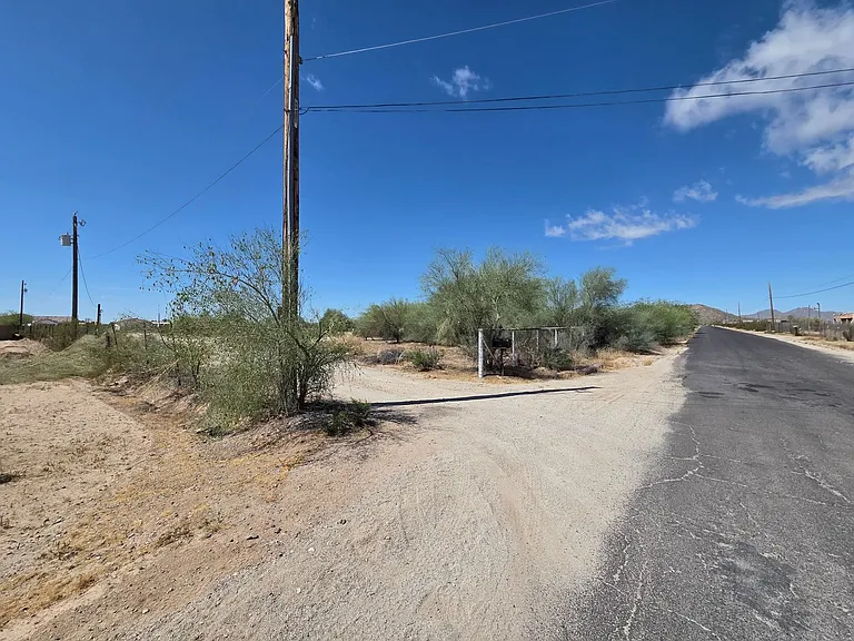 1469 W Virgil Dr — Photo 45