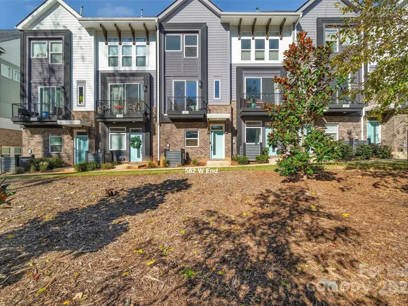 582 W End Dr, Charlotte, NC 28208