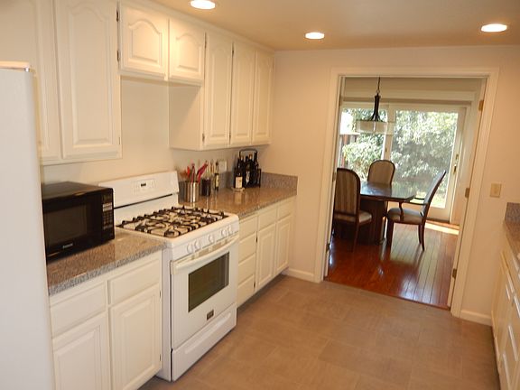 3rd image of 1821 Granger Way