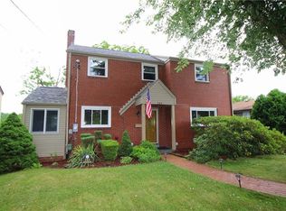 243 Broadway Dr, Pittsburgh, PA 15236