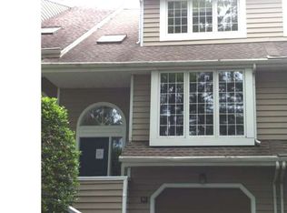 51 Cabot Dr, Chesterbrook, PA 19087