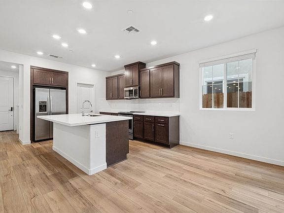 3rd image of 14545 Southpointe Dr #55