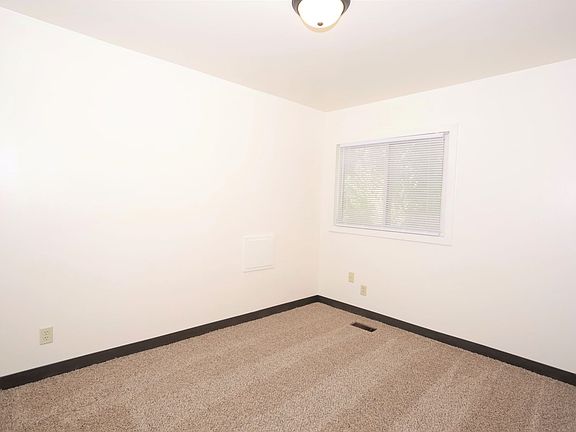 2nd image of 1110 24th Ave S #1111-4