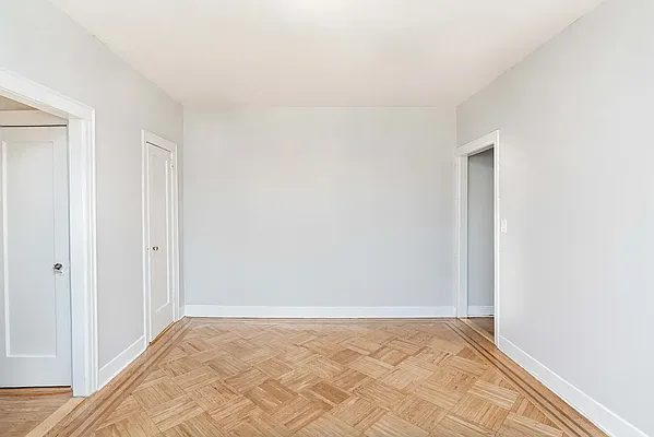 Rented by Modern Spaces | media 4