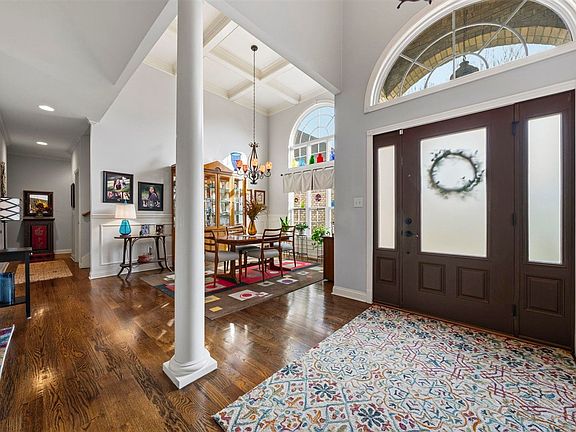 4th image of 309 Crepe Myrtle Way