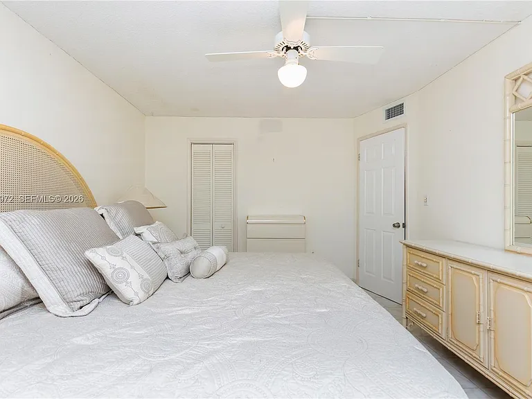 3131 S Ocean Dr #110 — Photo 18