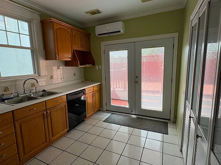 305 City Park Ave #A — Photo 10