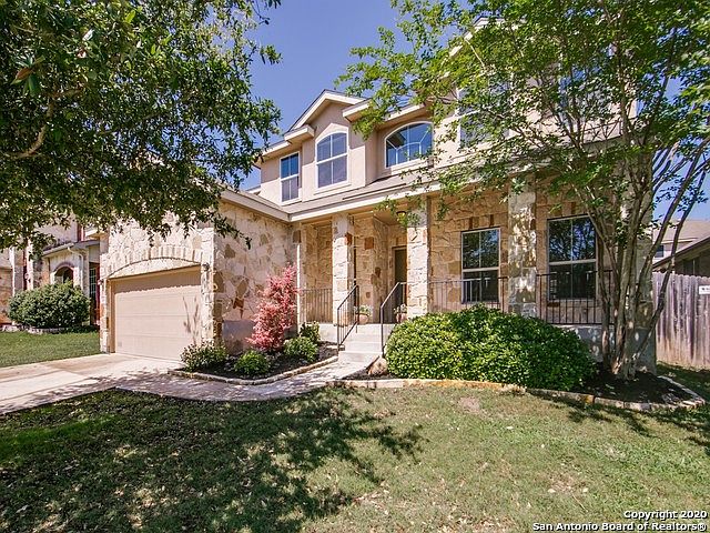 1st image of 210 Kensington Dr