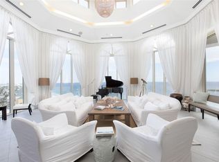 18 Via De Luna Dr #PH-1PH, Gulf Breeze, FL 32561