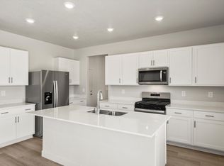 3439 N Gina St, Eagle Mountain, UT 84005