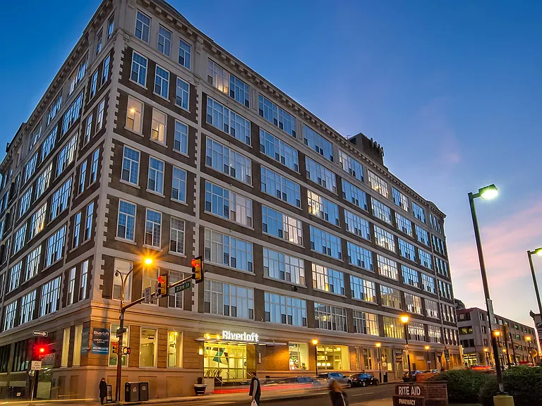 RiverLoft is conveniently located in downtown Philly