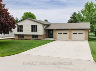 23 Parker Dr, Morris Turnberry, ON N0G 1E0