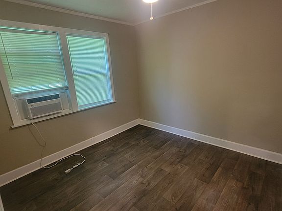 Bedroom #1
