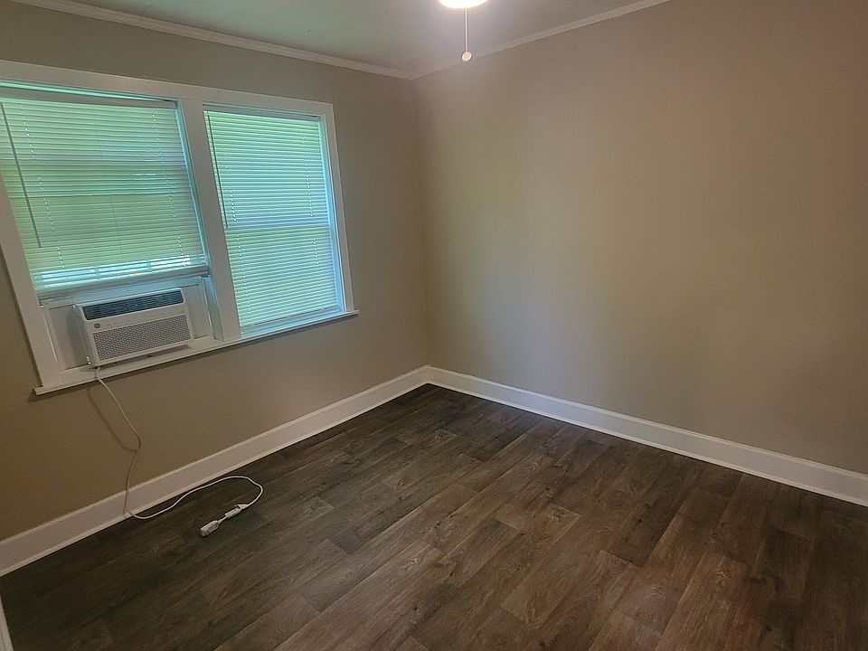Bedroom #1