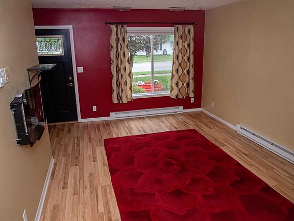 5th image of 704 Clifty Falls Ln