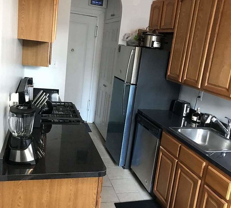2nd image of 11940 Union Tpke APT 5K