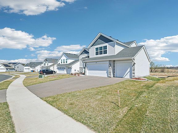 5th image of 2439 Greenbriar Ln