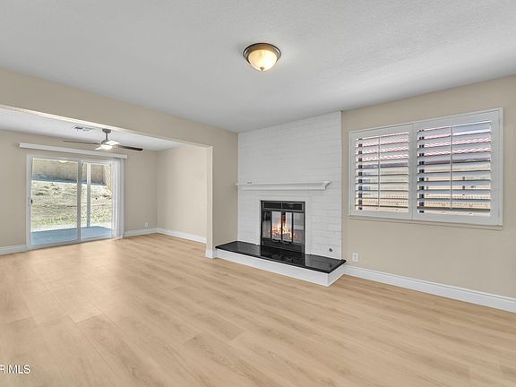 5th image of 2232 Thomas Ave