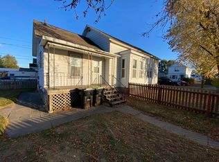 1016 13th Ave, Menominee, MI 49858