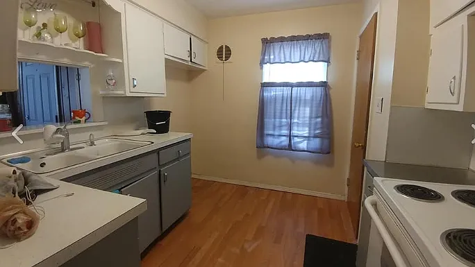 3 bed, 1260 sqft, $1,150 — Photo 3