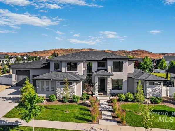 8649 Mirror Pond Dr, Boise, ID 83714