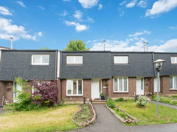 3333 McCarthy Rd #32, Ottawa, ON K1V 9X5