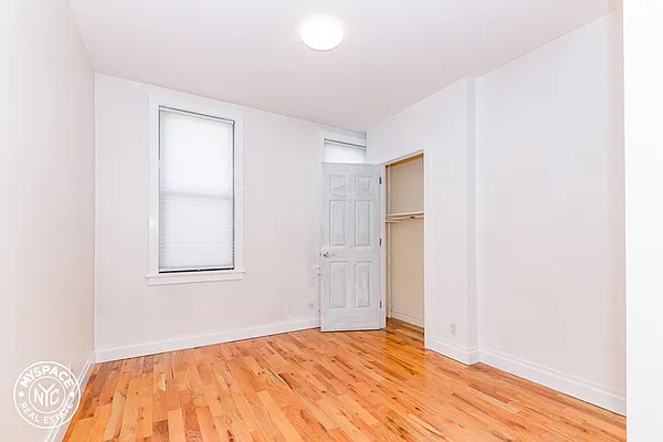 Rented by MySpaceNYC | media 13