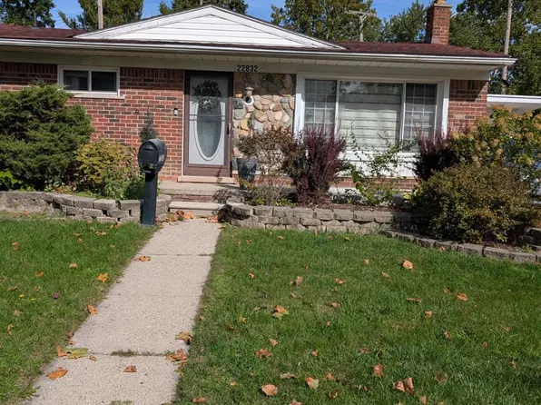 22832 S Brookside Dr, Dearborn Heights, MI 48125