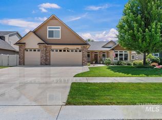 546 N Paddington Pl, Star, ID 83669