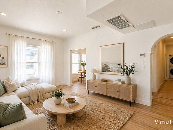 3rd image of 8323 Blackburn Ave #7