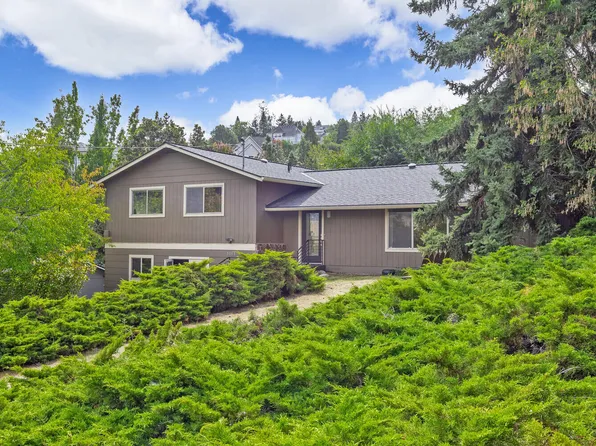 1161 Ashland Mine Rd, Ashland, OR 97520