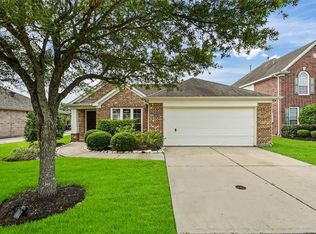 3284 Park Falls Ln, League City, TX 77573