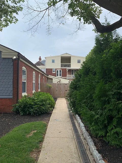 1 bed, $1,650 — Photo 2